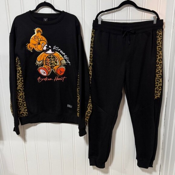 NWOT Screenshot 2 piece “Broken Heart” Falling Bear Head Fleece Set size 2XL - Picture 1 of 14